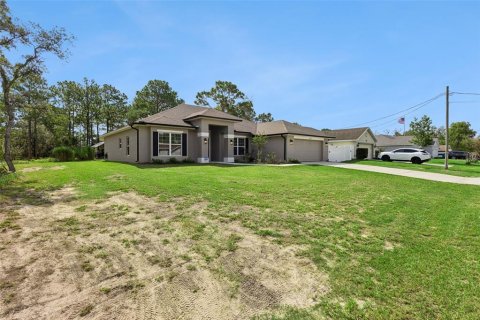 Villa ou maison à vendre à Weeki Wachee, Floride: 4 chambres, 216.09 m2 № 2273200 - photo 3