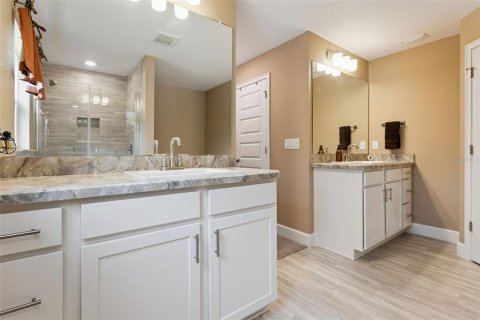 Villa ou maison à vendre à Weeki Wachee, Floride: 4 chambres, 216.09 m2 № 2273200 - photo 25