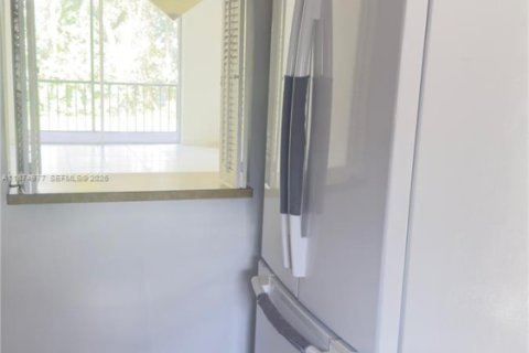 Condominio en venta en Pembroke Pines, Florida, 2 dormitorios, 108.7 m2 № 2088646 - foto 15