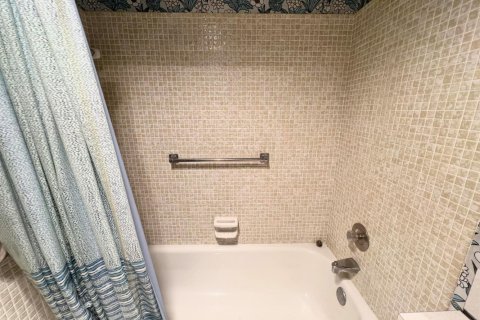 Купить кондоминиум в Дирфилд-Бич, Флорида 3 комнаты, 76.18м2, № 2175644 - фото 7