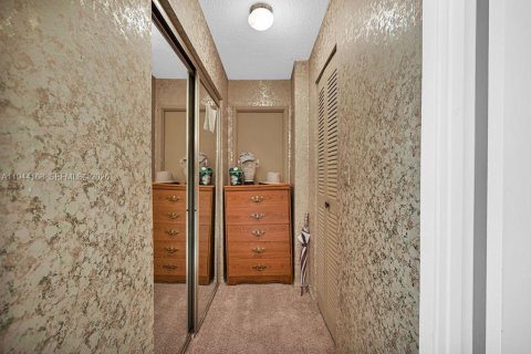 Copropriété à vendre à Miami Beach, Floride: 2 chambres, 135.17 m2 № 2001324 - photo 11