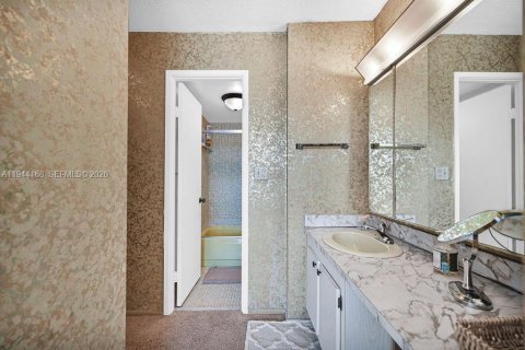 Copropriété à vendre à Miami Beach, Floride: 2 chambres, 135.17 m2 № 2001324 - photo 12