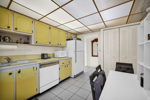 Copropriété à vendre à Miami Beach, Floride: 2 chambres, 135.17 m2 № 2001324 - photo 29
