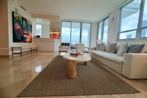 Снять в аренду кондоминиум в Майами, Флорида 2 спальни, 118.91м2, № 2003490 - фото 15