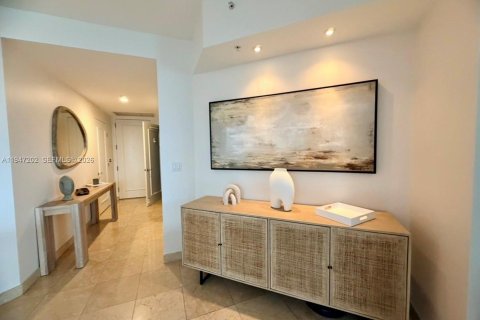 Снять в аренду кондоминиум в Майами, Флорида 2 спальни, 118.91м2, № 2003490 - фото 12