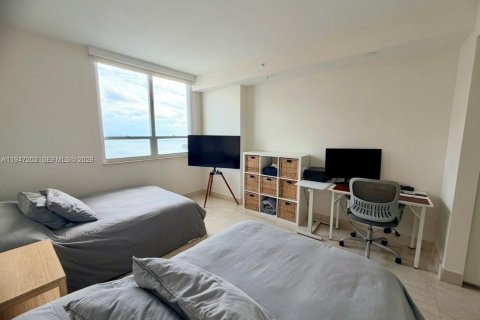 Снять в аренду кондоминиум в Майами, Флорида 2 спальни, 118.91м2, № 2003490 - фото 30