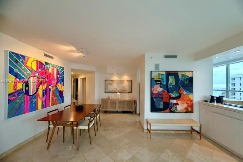 Снять в аренду кондоминиум в Майами, Флорида 2 спальни, 118.91м2, № 2003490 - фото 21