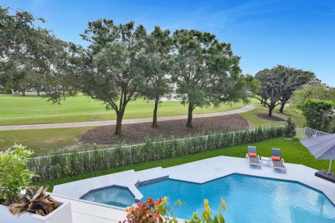 House in Boca Raton, Florida 6 bedrooms, 390.28 sq.m. № 2023056 - photo 30