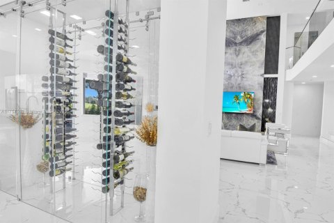 House in Boca Raton, Florida 6 bedrooms, 390.28 sq.m. № 2023056 - photo 18