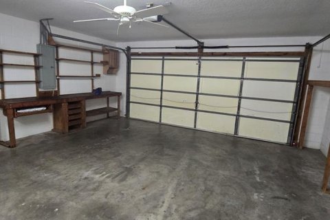 Villa ou maison à louer à Ocala, Floride: 3 chambres, 138.42 m2 № 2418922 - photo 9