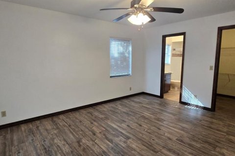 Villa ou maison à louer à Ocala, Floride: 3 chambres, 138.42 m2 № 2418922 - photo 16