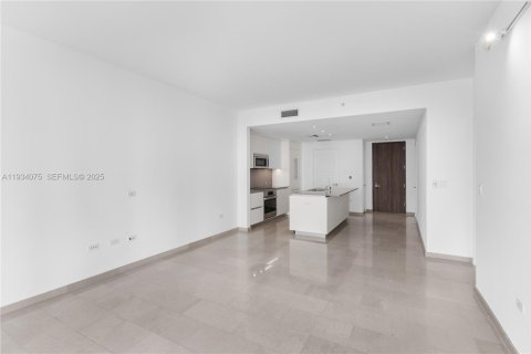 Купить кондоминиум в Майами, Флорида 1 спальня, 75.25м2, № 1992824 - фото 13