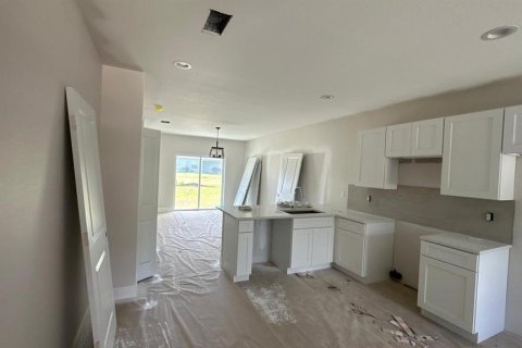 Immobilier commercial à vendre à Port Charlotte, Floride: 6 chambres, 215.9 m2 № 2148037 - photo 12