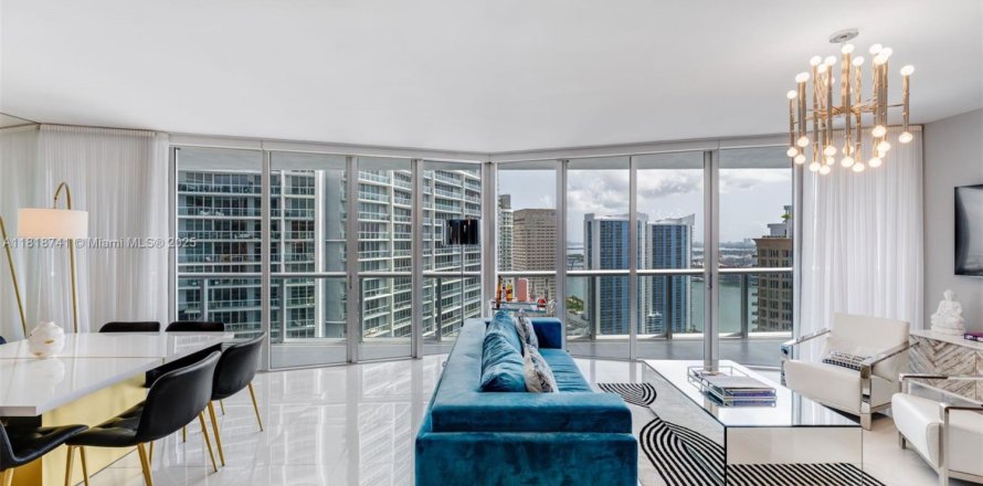Condominio en Miami, Florida, 2 dormitorios № 1780090