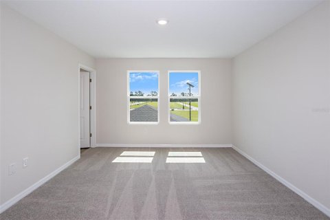 Villa ou maison à vendre à Dade City, Floride: 4 chambres, 157.1 m2 № 2285017 - photo 4