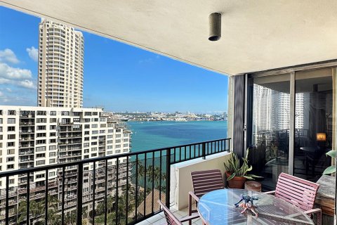 Copropriété à vendre à Miami, Floride: 1 chambre, 114.18 m2 № 1697112 - photo 3