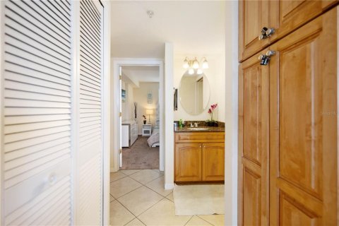 Copropriété à louer à Clearwater, Floride: 2 chambres, 98.48 m2 № 1825429 - photo 17