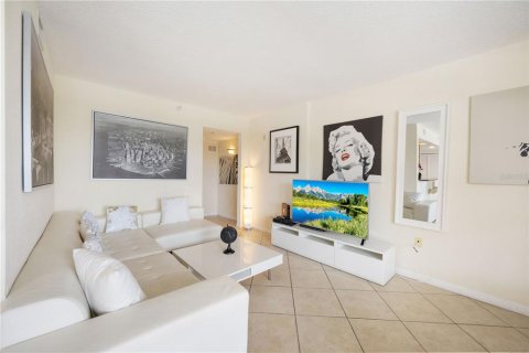 Copropriété à louer à Clearwater, Floride: 2 chambres, 98.48 m2 № 1825429 - photo 9