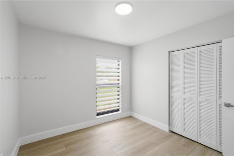 Villa ou maison à vendre à Palmetto Bay, Floride: 4 chambres, 152.73 m2 № 2146105 - photo 27