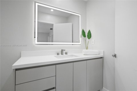 Villa ou maison à vendre à Palmetto Bay, Floride: 4 chambres, 152.73 m2 № 2146105 - photo 19