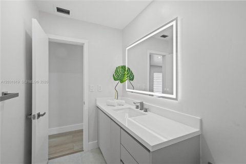 Villa ou maison à vendre à Palmetto Bay, Floride: 4 chambres, 152.73 m2 № 2146105 - photo 26