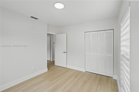 Villa ou maison à vendre à Palmetto Bay, Floride: 4 chambres, 152.73 m2 № 2146105 - photo 22