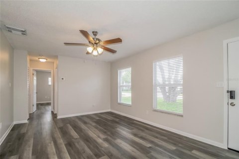 Casa en alquiler en Fern Park, Florida, 3 dormitorios, 110.37 m2 № 1913613 - foto 2