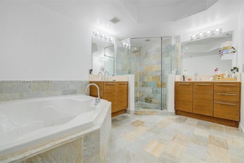 Apartamento en alquiler en Sunrise, Florida, 3 dormitorios, 145.86 m2 № 2054417 - foto 10