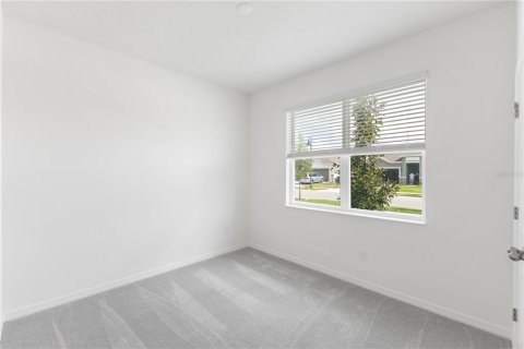 House in Haines City, Florida 3 bedrooms, 154.4 sq.m. № 1777866 - photo 12