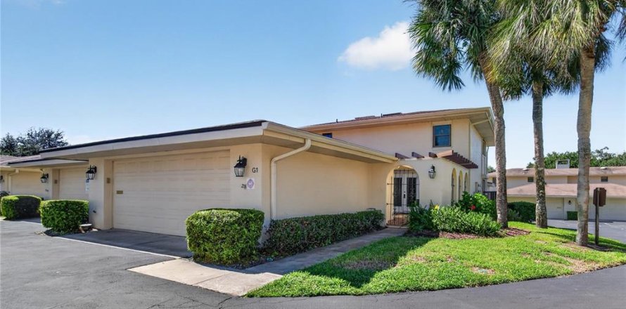Condo à Mount Dora, Floride, 3 chambres  № 2422690
