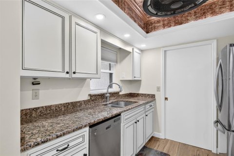 Copropriété à vendre à Mount Dora, Floride: 3 chambres, 245.17 m2 № 2422690 - photo 6