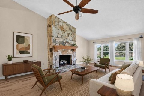 Copropriété à vendre à Mount Dora, Floride: 3 chambres, 245.17 m2 № 2422690 - photo 12
