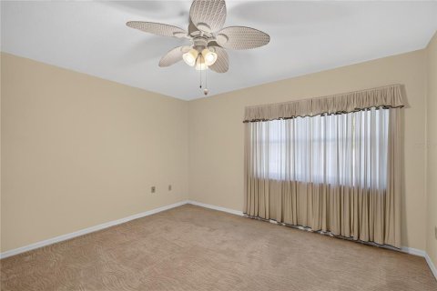 Copropriété à vendre à Mount Dora, Floride: 3 chambres, 245.17 m2 № 2422690 - photo 18