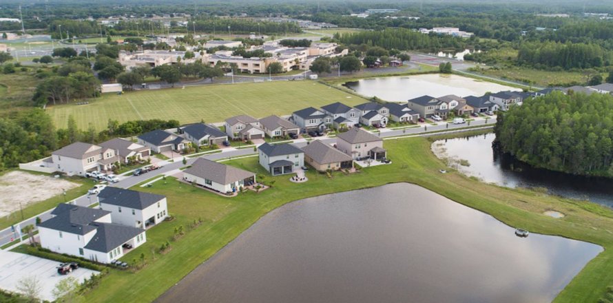BRYANT SQUARE

 à New Port Richey, Floride № 67060
