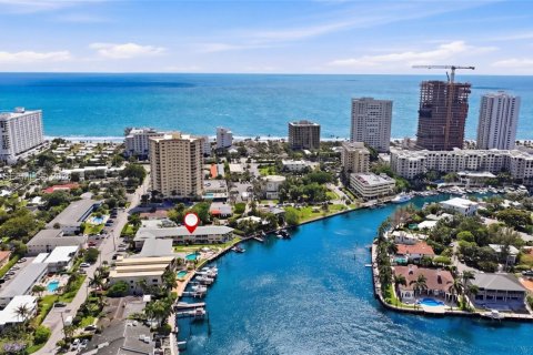 Condo in Pompano Beach, Florida, 2 bedrooms  № 2068774