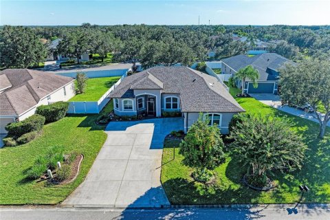 Villa ou maison à vendre à Parrish, Floride: 3 chambres, 170.75 m2 № 2432715 - photo 2