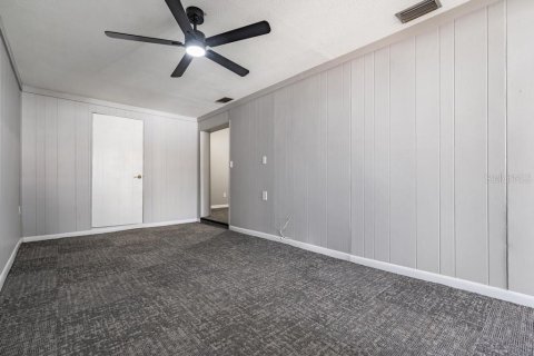 Villa ou maison à louer à Tampa, Floride: 2 chambres, 107.77 m2 № 2099371 - photo 15