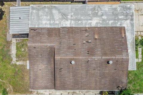 Villa ou maison à louer à Tampa, Floride: 2 chambres, 107.77 m2 № 2099371 - photo 29