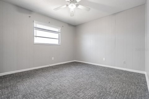 Villa ou maison à louer à Tampa, Floride: 2 chambres, 107.77 m2 № 2099371 - photo 18