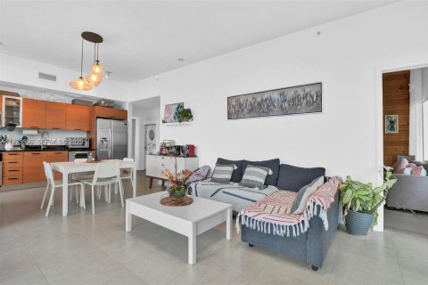 Купить кондоминиум в Майами, Флорида 3 спальни, 115.38м2, № 2039089 - фото 12