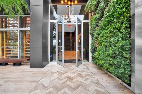 Купить кондоминиум в Майами, Флорида 3 спальни, 115.38м2, № 2039089 - фото 3