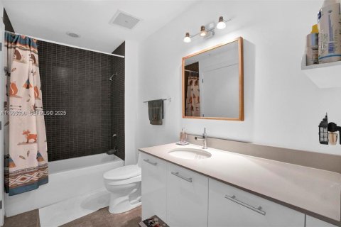 Купить кондоминиум в Майами, Флорида 3 спальни, 115.38м2, № 2039089 - фото 27
