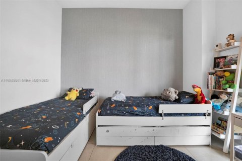 Купить кондоминиум в Майами, Флорида 3 спальни, 115.38м2, № 2039089 - фото 25