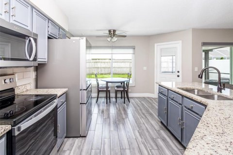 Villa ou maison à vendre à Orlando, Floride: 4 chambres, 183.85 m2 № 2310171 - photo 11