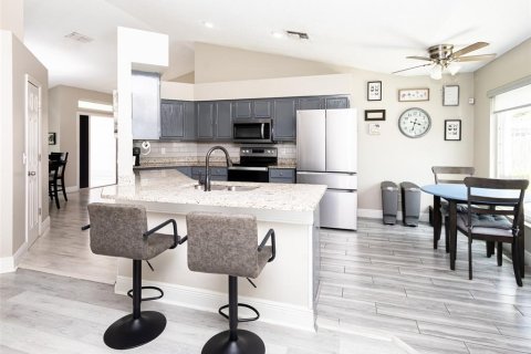 Villa ou maison à vendre à Orlando, Floride: 4 chambres, 183.85 m2 № 2310171 - photo 7