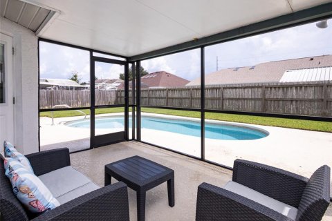 Villa ou maison à vendre à Orlando, Floride: 4 chambres, 183.85 m2 № 2310171 - photo 15
