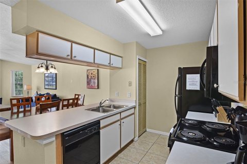 Condo in Kissimmee, Florida, 3 bedrooms  № 1758143 - photo 15