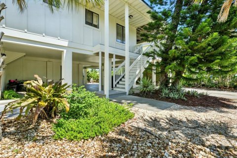 House in Palm Coast, Florida 3 bedrooms, 160.54 sq.m. № 1884554 - photo 1