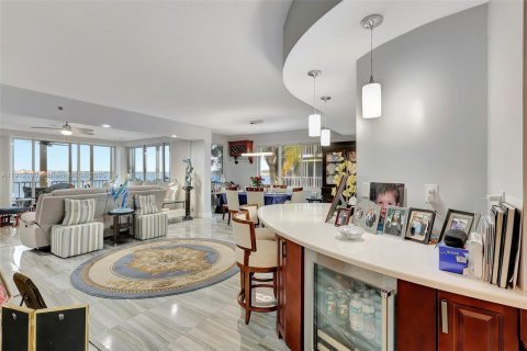 Copropriété à vendre à Palm City, Floride: 3 chambres, 222.97 m2 № 1968239 - photo 5