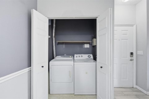 Copropriété à vendre à Orlando, Floride: 1 chambre, 73.02 m2 № 2085899 - photo 14
